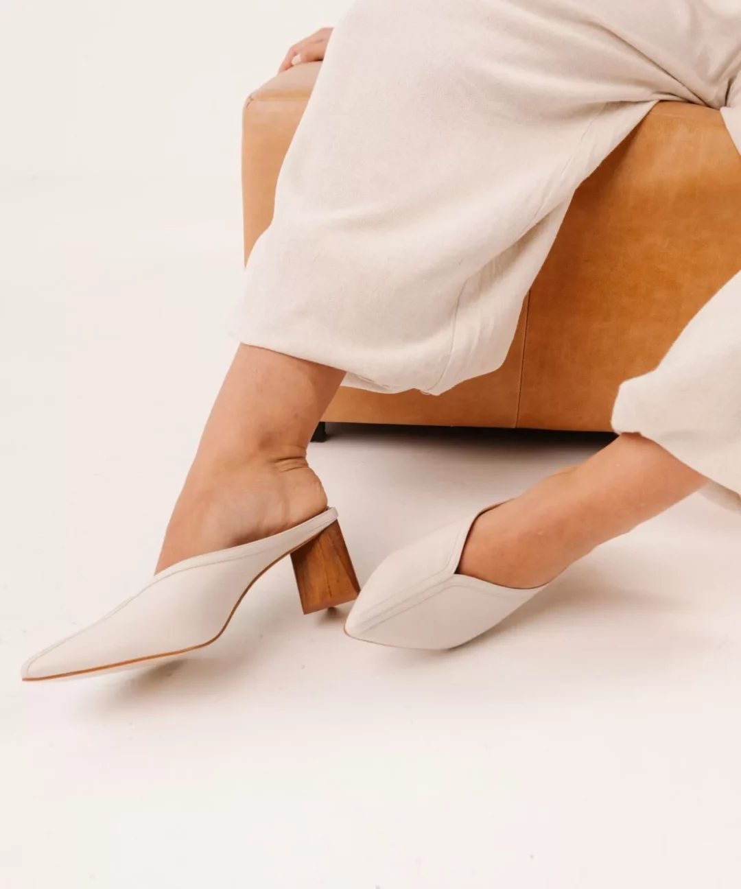 Mule Salto Madeira Anari