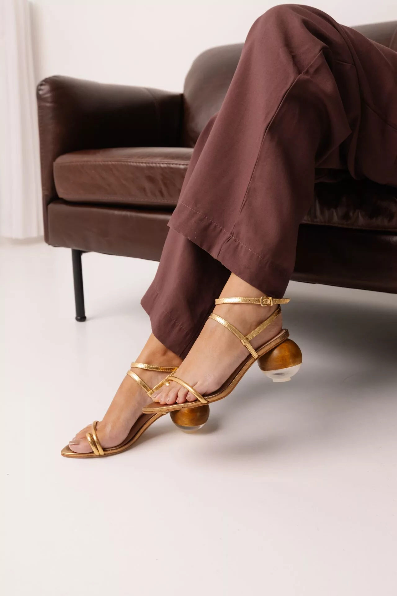 Sandália Salto Madeira Saint-Denis - Imagem 2