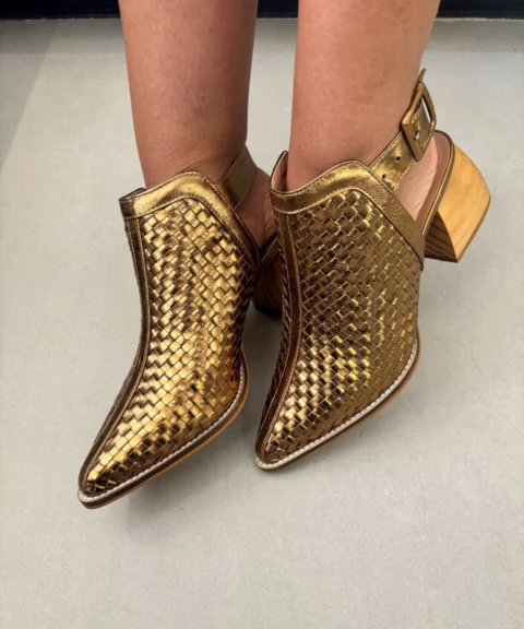 Sapato Feminino em Couro Tressê Haust