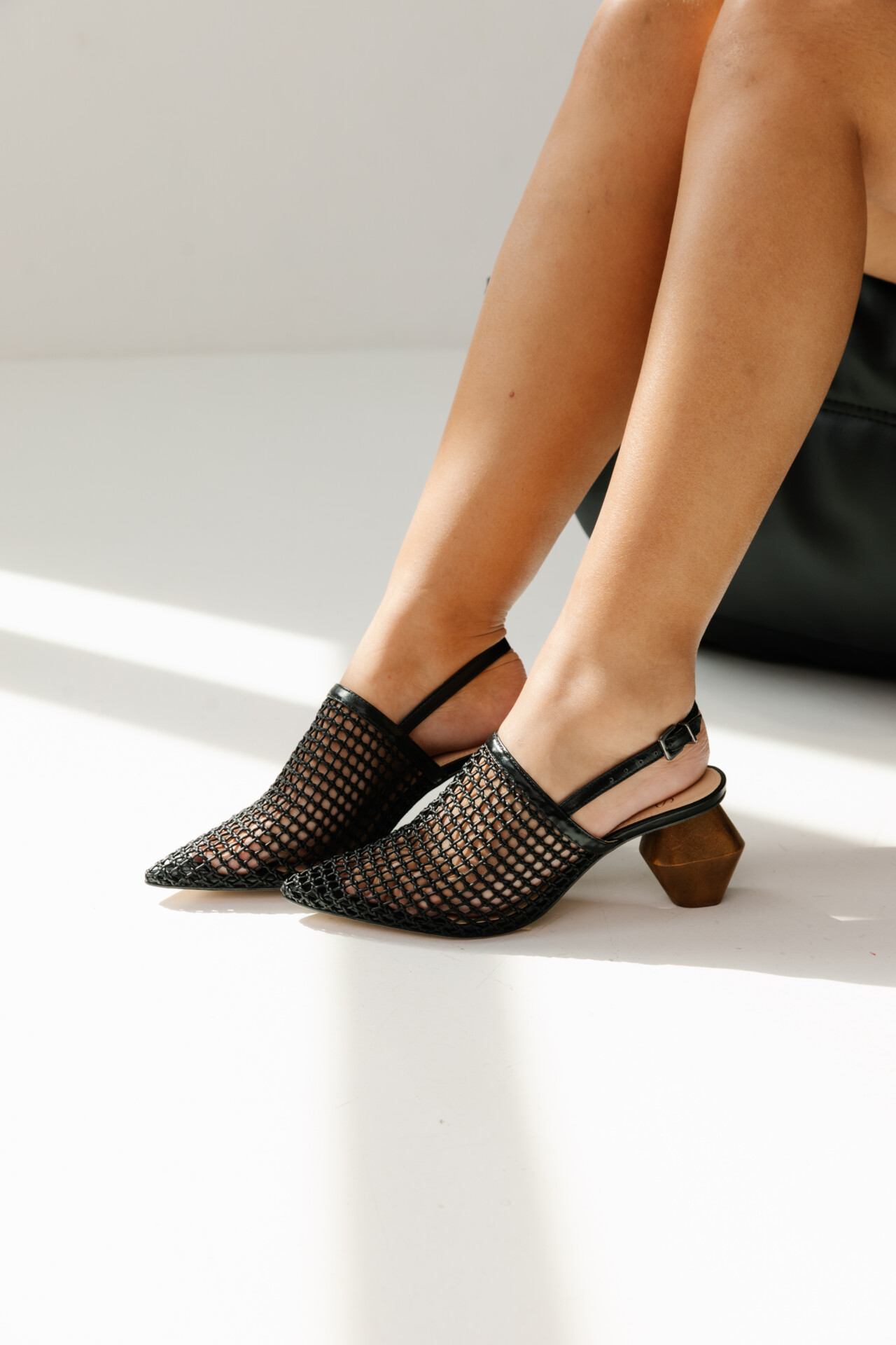Sapato Slingback Couro Idaho
