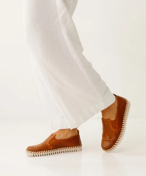 Tênis Slip On Twister